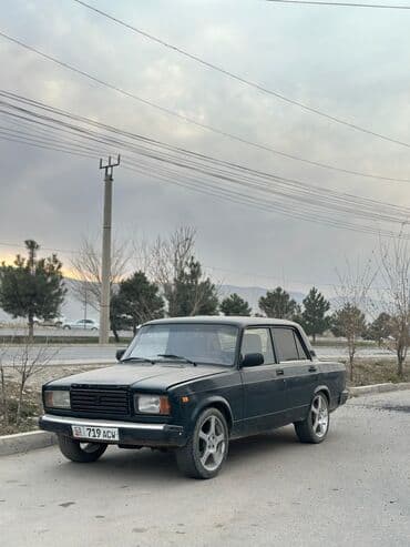 срочно продам авто в связи с переездом: ВАЗ (ЛАДА) 2107: 2007 г., 1.6 л, Механика, Бензиновая, Седан — 1