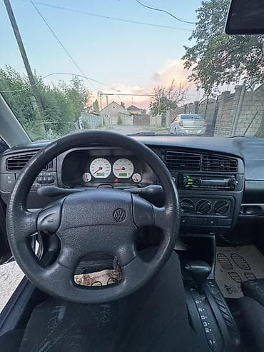 infinity fx35: Volkswagen Golf: 1993 г., 1.4 л, Автомат, Бензин, Хэтчбэк — 8