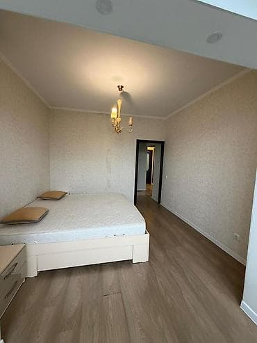 osh flats: 3 комнаты, 90 м², 106 серия, 4 этаж, Евроремонт — 2