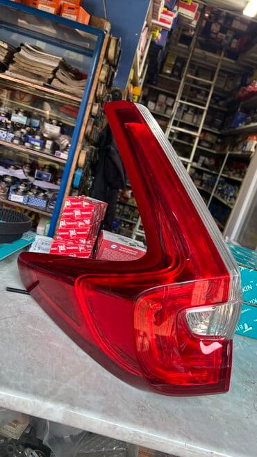 Стоп-сигналы: Задний правый стоп-сигнал Honda 2018 г., Новый, Аналог — 4