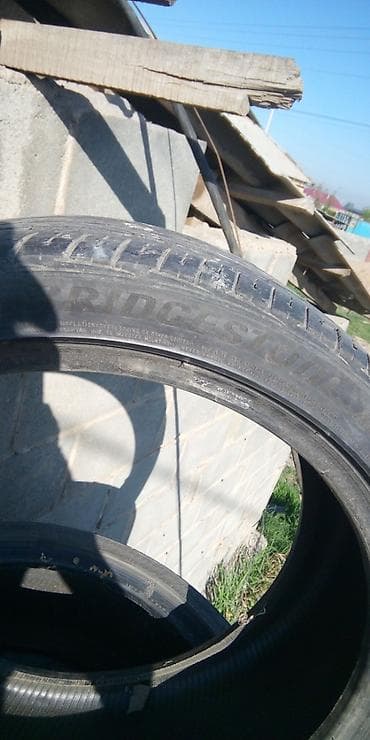 su 7: Шины 235 / 40 / R 19, Лето, Комплект, Легковые, Bridgestone — 3