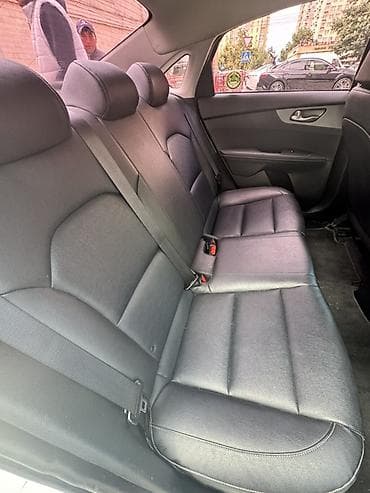Продажа авто: Kia K3: 2019 г., 1.6 л, Автомат, Бензин, Седан — 4