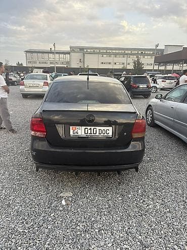 ом: Volkswagen Polo: 2011 г., 1.6 л, Механика, Бензин, Седан — 4