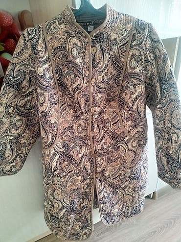 Срочно продаю новое пальтишко на осень- весну. Размер 48-50