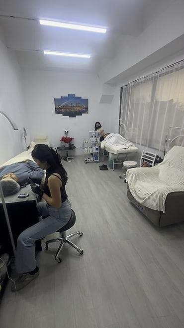 сдаю автомойки: ТЦ Бета-Сторес-1 Первый месяц 10 тысяч следующие 12 тысяч сом Сдаю — 1