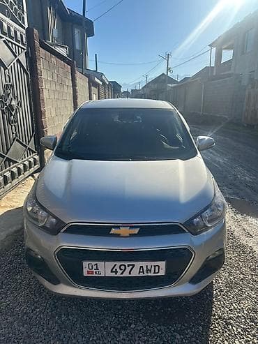 авто на расрочку: Chevrolet Spark: 2016 г., 1 л, Робот, Бензин, Хэтчбэк — 3