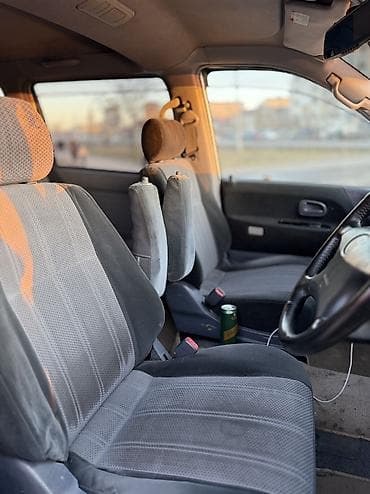 lexus rx 300 2002: Toyota Noah: 2000 г., 2 л, Автомат, Бензин, Минивэн — 5