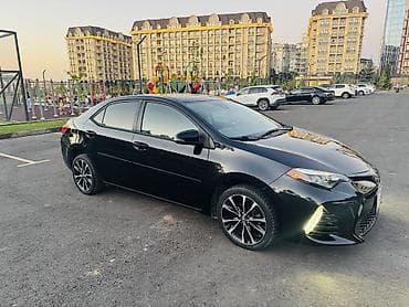 8: Toyota Corolla: 2018 г., 1.8 л, Автомат, Бензин, Седан — 6