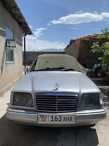 лего гелик: Mercedes-Benz W124: 1993 г., 3.2 л, Бензин, Седан — 2