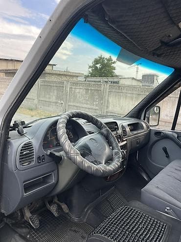 Mercedes-Benz Спринтер: 2001 г., 2.2 л, Дизель, Фургон — 5