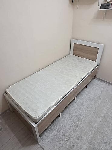 Односпальная кровать, Б/у, С матрасом, длина - 200 см at lalafo.kg Односпальная кровать, Б/у, С матрасом, длина - 200 см