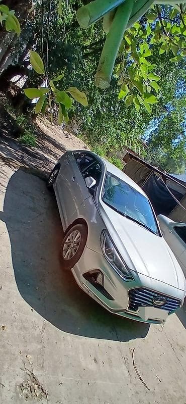 Hyundai Sonata: 2018 г., 2 л, Автомат, Газ, Седан at lalafo.kg Hyundai Sonata: 2018 г., 2 л, Автомат, Газ, Седан