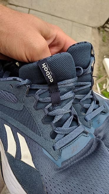 ноокен масы: Эркектердин кроссовкасы, 45, Reebok, Колдонулган — 5