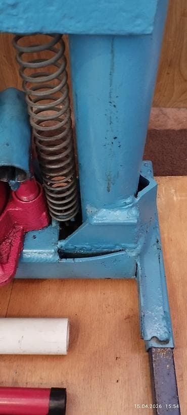 Личные вещи: Пресс станок для изготовления технопланктона 20 тонн с пресс — 9