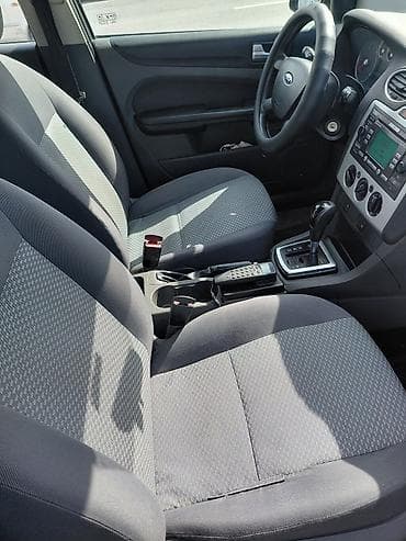 mazda protage: Ford Focus: 2005 г., 2 л, Автомат, Бензин, Хэтчбэк — 7