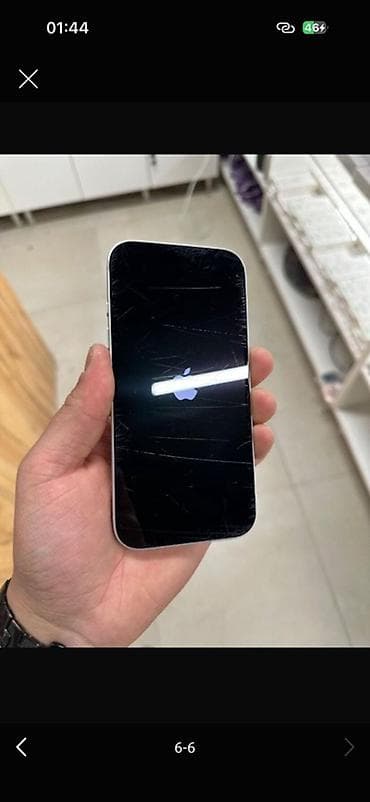 iphone 70: IPhone 16, 128 ГБ, Белый, 90 % — 6
