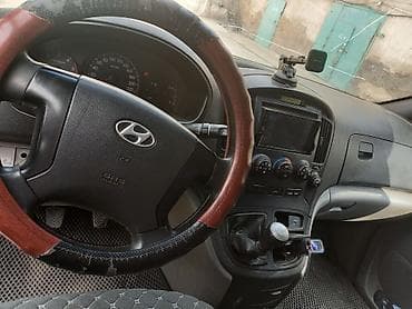 Hyundai H-1: 2008 г., Кол менен иштөөчү, Van