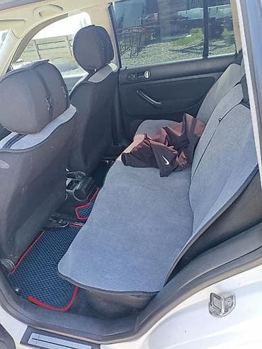 Volkswagen: Volkswagen Golf Variant: 2004 г., 2 л, Механика, Бензин, Универсал — 7