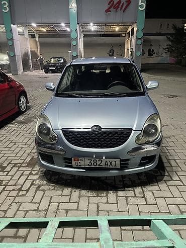 дайхатсу срион: Daihatsu Sirion: 2003 г., 1 л, Механика, Бензин, Хэтчбэк — 1