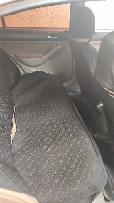 Транспорт: Honda Civic: 2003 г., 1.5 л, Механика, Бензин — 3