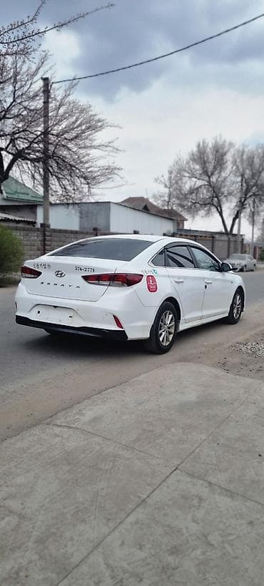 авта: Hyundai Sonata: 2020 г., 2 л, Автомат, Газ, Седан — 3