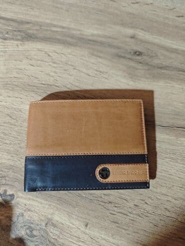 Портмоне 
Натуральная кожа