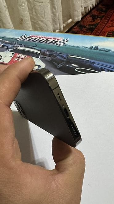 камера переднего вида: IPhone 12 Pro, Б/у, 256 ГБ, Графит, 82 % — 2