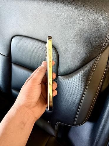 айфон бу xr: IPhone 12 Pro Max, Б/у, 256 ГБ, Matte Gold, Защитное стекло, Чехол, 75 % — 4