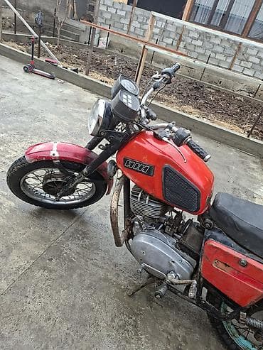 Скутеры: Мотоцикл ИЖ Планета (классика СССР), красный. Основные особенности: - — 5