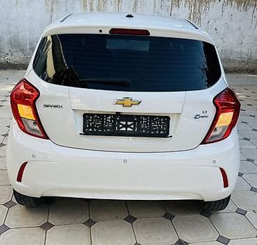 люк 124: Chevrolet Spark: 2017 г., 1 л, Автомат, Бензин, Хэтчбэк — 9