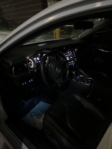 corolla e120: Toyota Camry: 2019 г., 2.5 л, Автомат, Бензин, Седан — 4