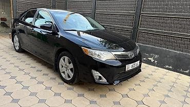 Toyota Camry: 2014 г., Бензин, Седан