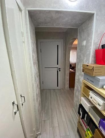 3 комнаты, 58 м², 104 серия, 2 этаж at lalafo.kg 3 комнаты, 58 м², 104 серия, 2 этаж
