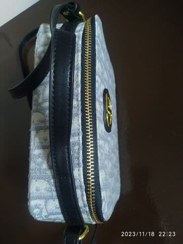 у настоящей женщины должна быть сумка из италии: Сумка новая,Италия,брала за 2500.Размер 20 на 15 — 3