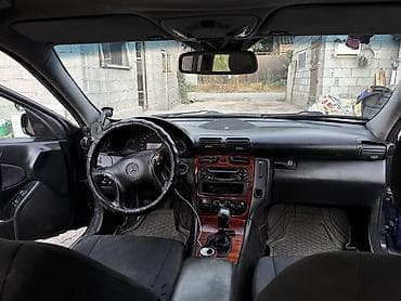 mazda 7: Mercedes-Benz C-Class: 2002 г., 1.8 л, Механика, Бензин, Универсал — 7