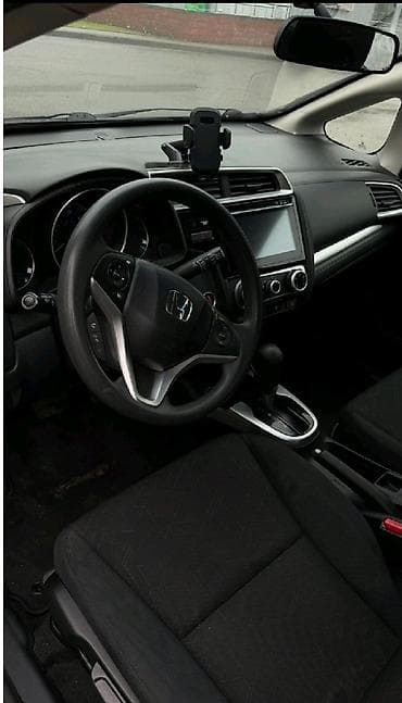 mini kooper: Honda Fit: 2014 г., 1.5 л, Автомат, Хэтчбэк — 5