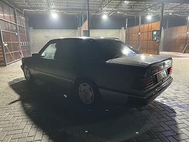 бак мерседес: Mercedes-Benz W124: 1988 г., Механика, Дизель, Седан — 4