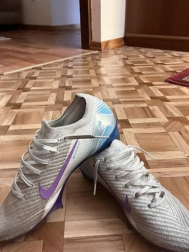 Спорт жана хобби: Бутсы Nike Mercurial Vapor 16 Elite в расцветке Chromatic Pack,размер — 2