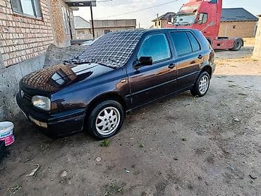 golf 2: Volkswagen Golf: 1992 г., 1.8 л, Механика, Бензин — 4