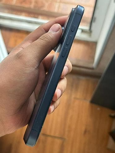 iphone adapter: IPhone 17 Pro Max, Б/у, 256 ГБ, Черный, Чехол, 100 % — 7