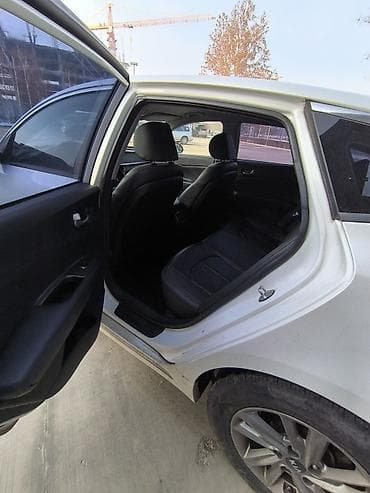 210 e55: Kia K5: 2018 г., 2 л, Автомат, Газ, Седан — 6