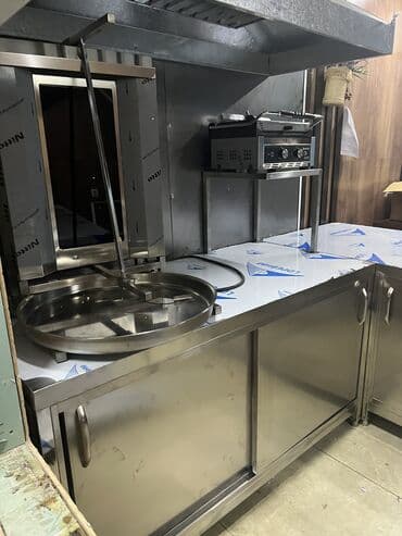 столовое оборудование: Стол, стеллаж, ванна моечная, котломойка, тостер, оборудование для — 12