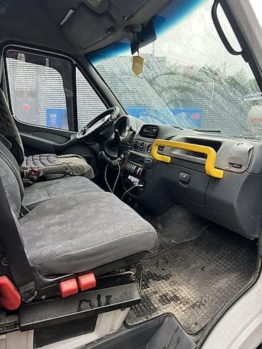 Унаа сатуу: Mercedes-Benz Спринтер: 2004 г., 2.7 л, Кол менен иштөөчү, Дизель, Бус — 6