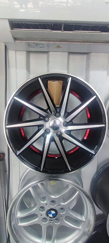 Литые Диски R 17 Replica, отверстий - 5