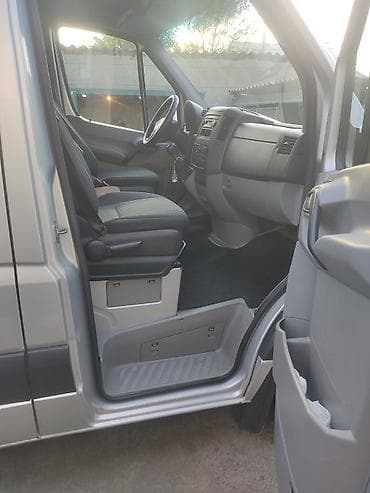 кабина актрос: Легкий грузовик, Mercedes-Benz, Стандарт — 5