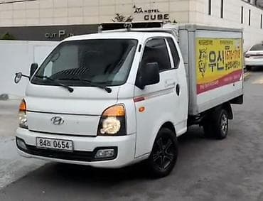 зеркало бишкек дешево: Легкий грузовик, Hyundai — 1