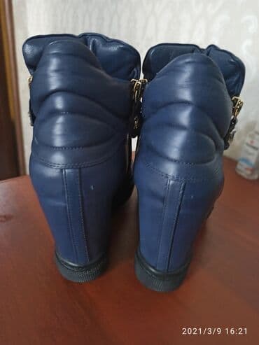 ecco 42: Обувь кожанная,фирма, скрытый каблук 6 см,новые размер 39 но на 38 — 9