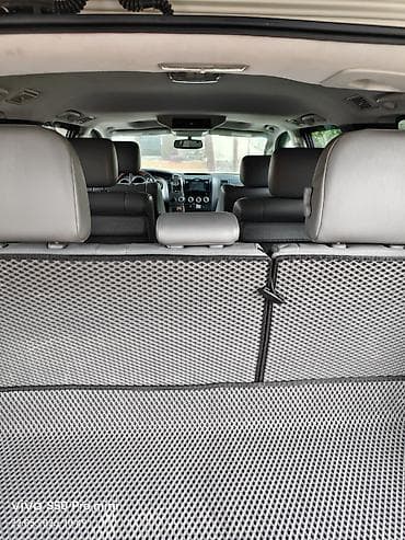 секво: Toyota Sequoia: 2017 г., 5.7 л, Типтроник, Газ, Внедорожник — 6