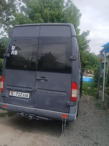 Легкий грузовик, Mercedes-Benz — 5