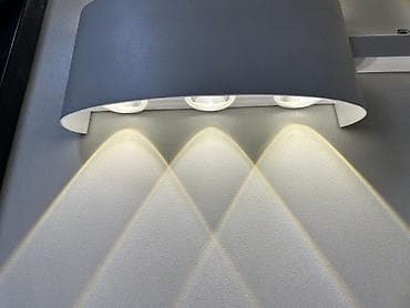 Настенный светильник LED (бра) с декоративной многолучевой подсветкой at lalafo.kg Настенный светильник LED (бра) с декоративной многолучевой подсветкой